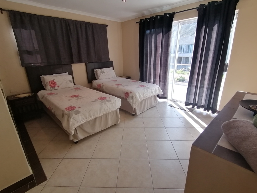 5 Bedroom Property for Sale in Bettys Bay Western Cape